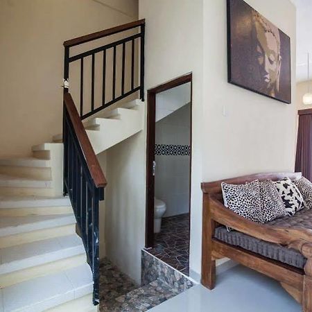 Villa De Kerobokan Dalung  Buitenkant foto
